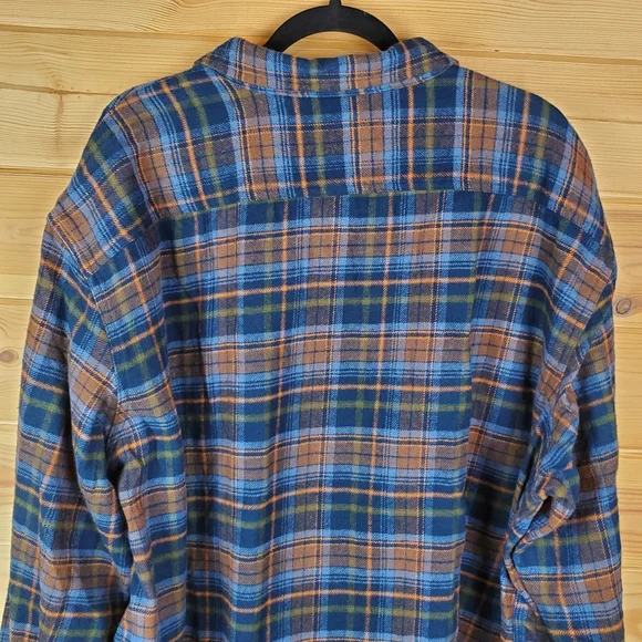 Levi's Relaxed Fit Blue and Brown Plaid Button Up Heavy Shirt Size 3XL - Picture 8 of 8